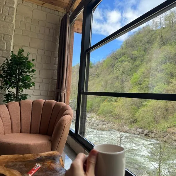 Villa Del Rio Karadeniz River Palace Ayder, hotel i Çamlıhemşin