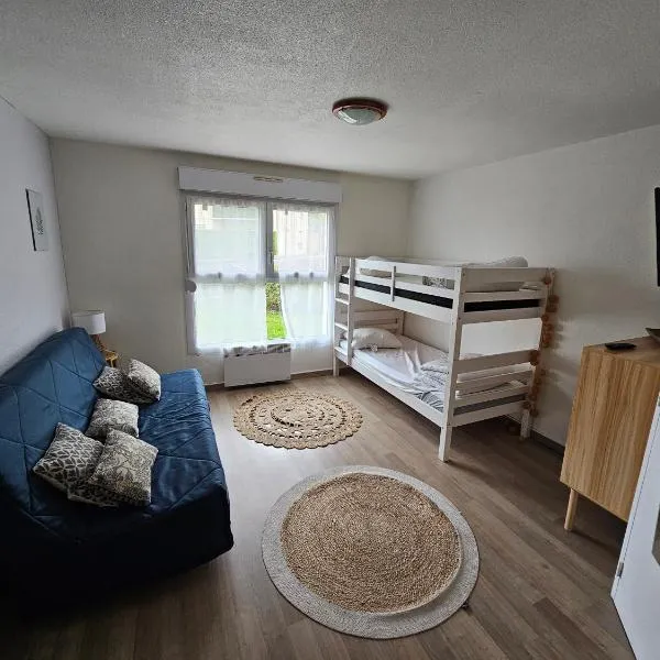 Appartement au cœur du Futuroscope, hotel v destinaci Jaunay-Clan