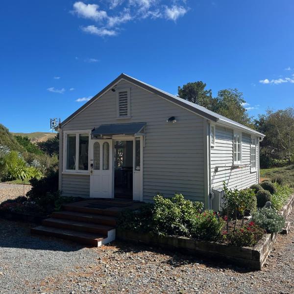 Ohariu Farm Cottage