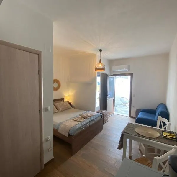 Giorgio studios, ξενοδοχείο στο Κοκκάρι