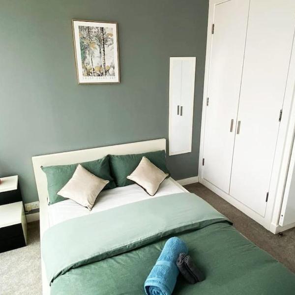 Birmingham City Centre, 2-bedroom Apartment, Birmingham