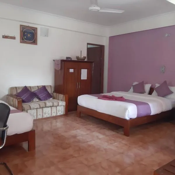 Blue Planet Lodge & Restaurant, hotel i Pokhara