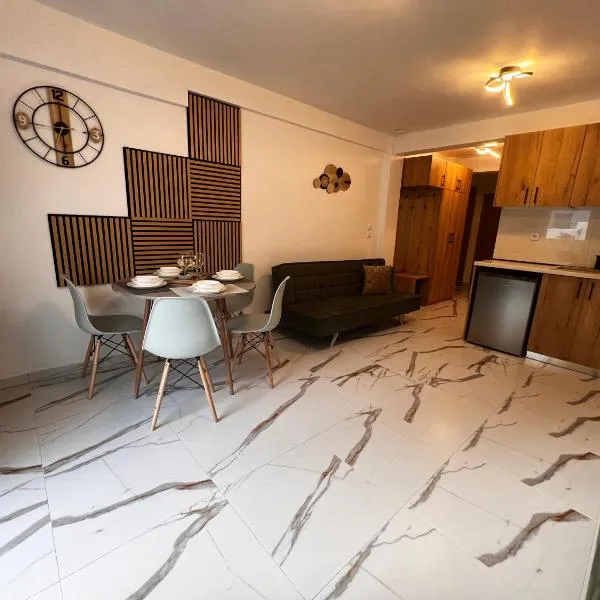 Bella Apartment, hotel in Pefkohori