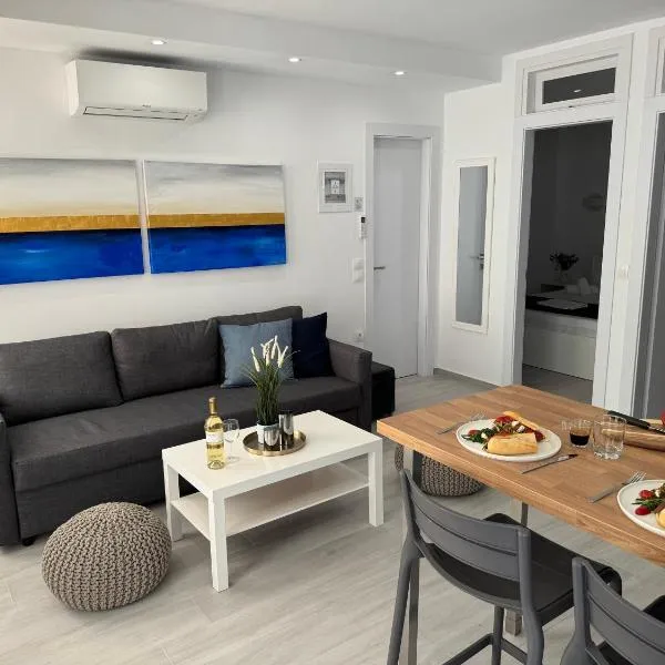 Central Suites Aegina 3, hotel in Aegina Town