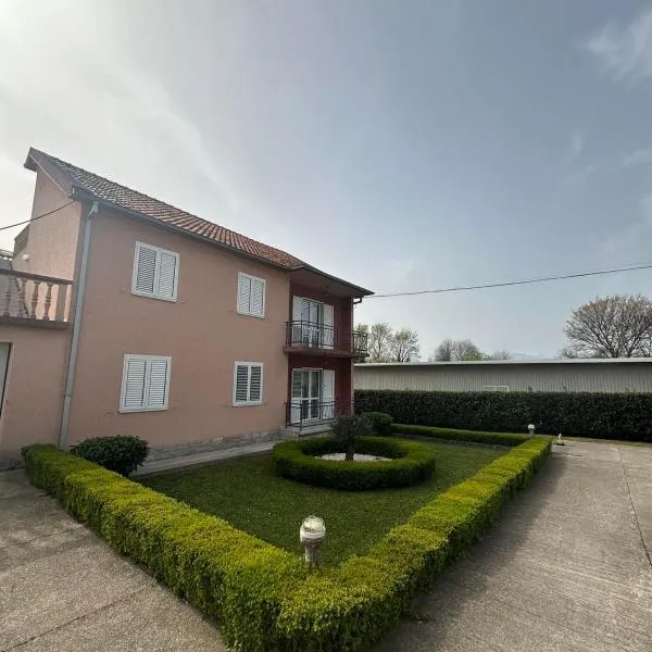 SARA, hotell sihtkohas Ðuranovići