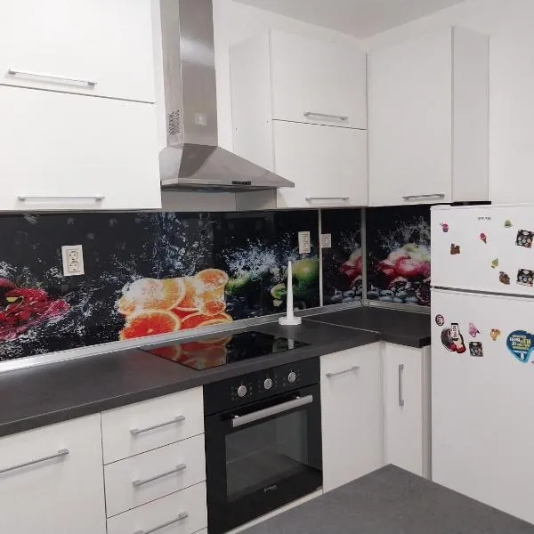 DM Hostel and Apartments, hotel i Skopje