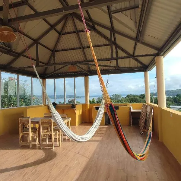 La Casa Colorada, ξενοδοχείο σε San Benito