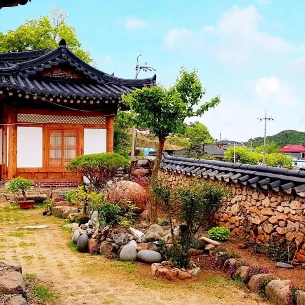 boseong sujinhanog pensyeon, hotel v destinaci Kalmol
