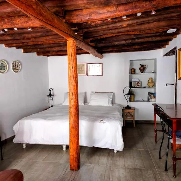 Keresbino Hydra Art Suite, hotel em Hydra