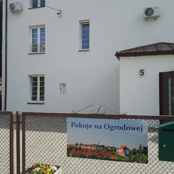 Motel Królowej Jadwigi Alicja Szymańska-Pokoje na Ogrodowej, ξενοδοχείο σε Sandomierz
