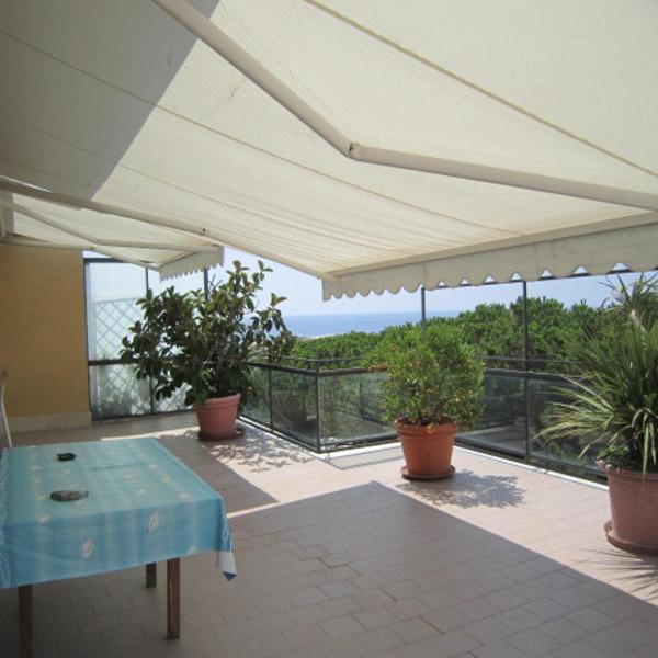 Quadrilocale attico near the sea