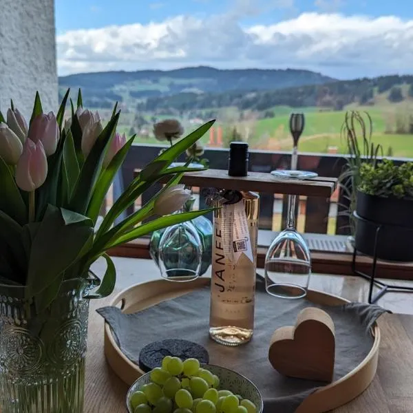 Almchalet mit Pool und Sauna、ミッセン・ヴィルハムスのホテル