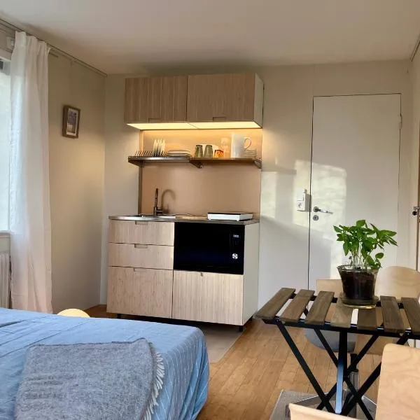 Villa Apelgården Tjörn, hotel in Röd