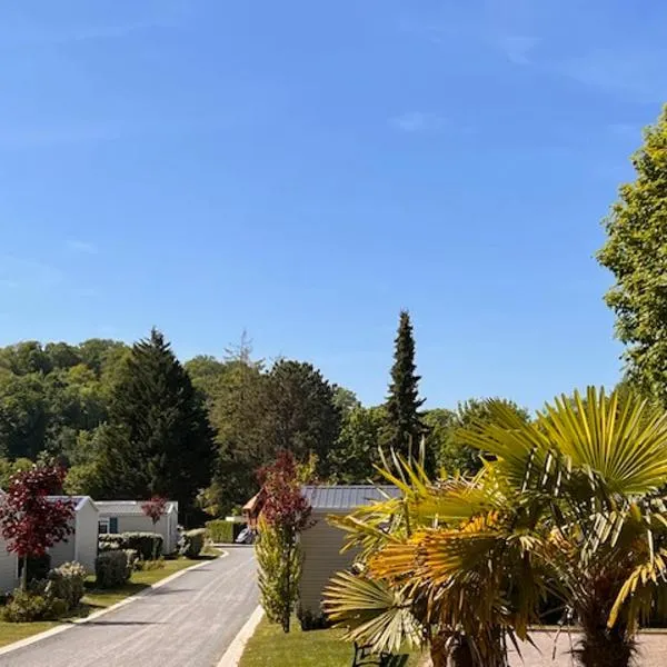 Domaine du Blanc Pignon、La Calotterieのホテル