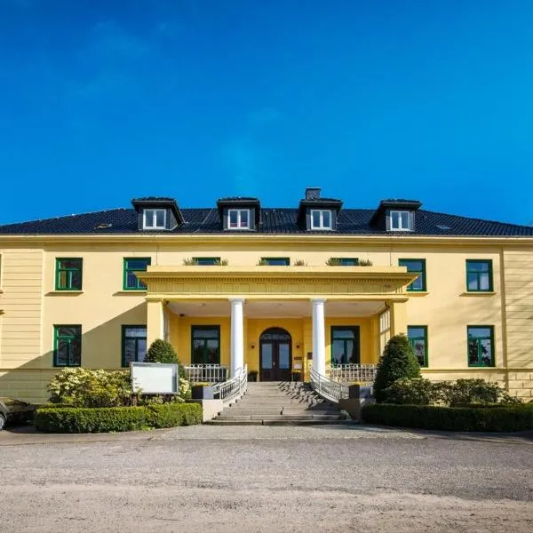 Schloss Harkensee, hotel v mestu Dassow
