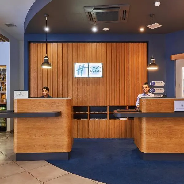 Holiday Inn Express - Malta by IHG, hotel a San Giuliano