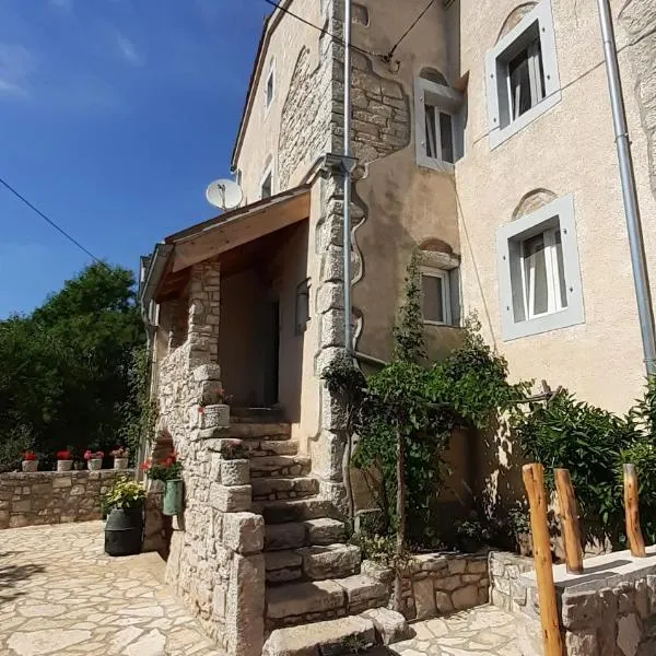 Kuća - Krčina, hotel in Cres
