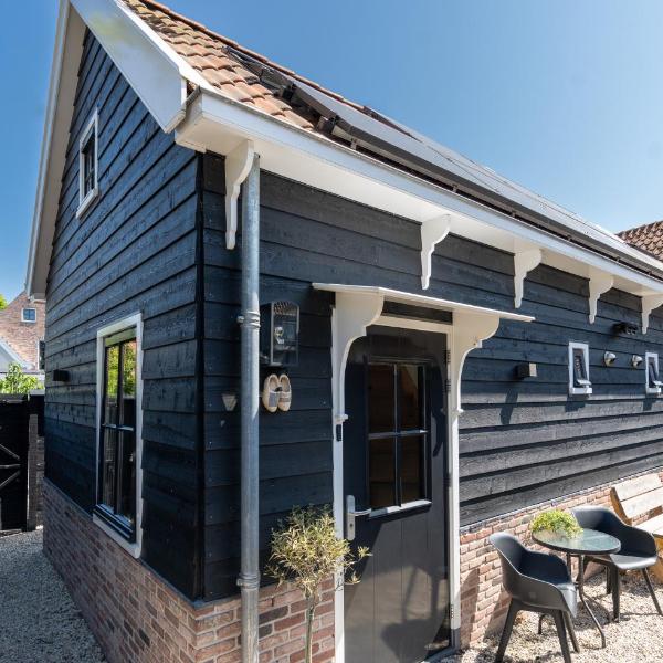 Luxury Chalets Monnickendam