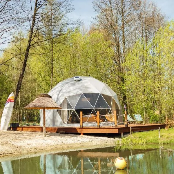 Domki i Glamping Nałęczów - Pod Łysą Górą、ナウェンチュフのホテル