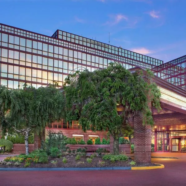 DoubleTree by Hilton New York-LaGuardia, hotel in Queens