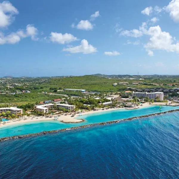 Sunscape Curacao Resort Spa & Casino, hotel v destinaci Willemstad