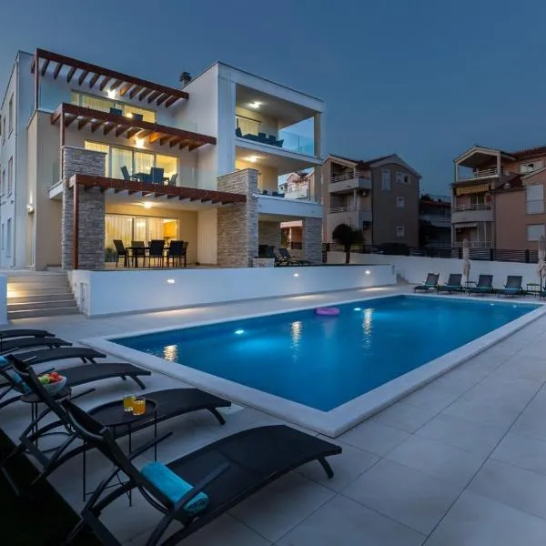 Villa Corcovado II, hotel in Vodice