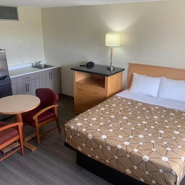 Fort Saint John में, होटल Northern Lights Inn