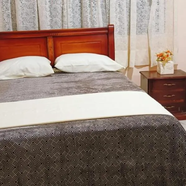 Nuevo y exclusivo departamento de 2 habitaciones, hotell i Loja
