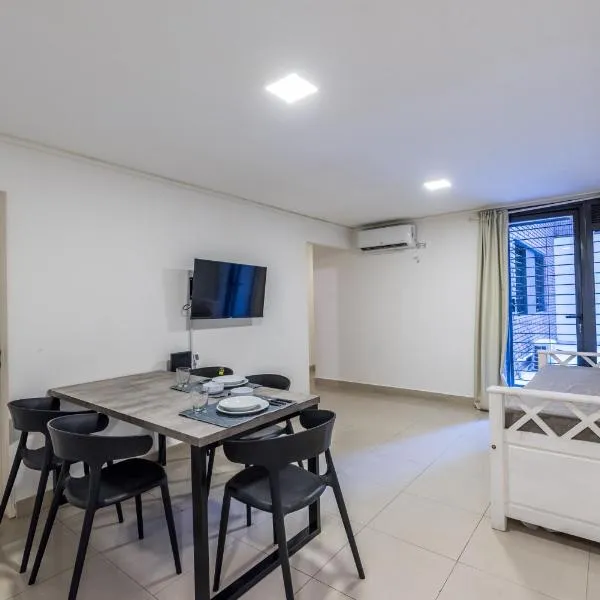Depto Familiar de dos habitaciones By Lofty, hotel in Córdoba