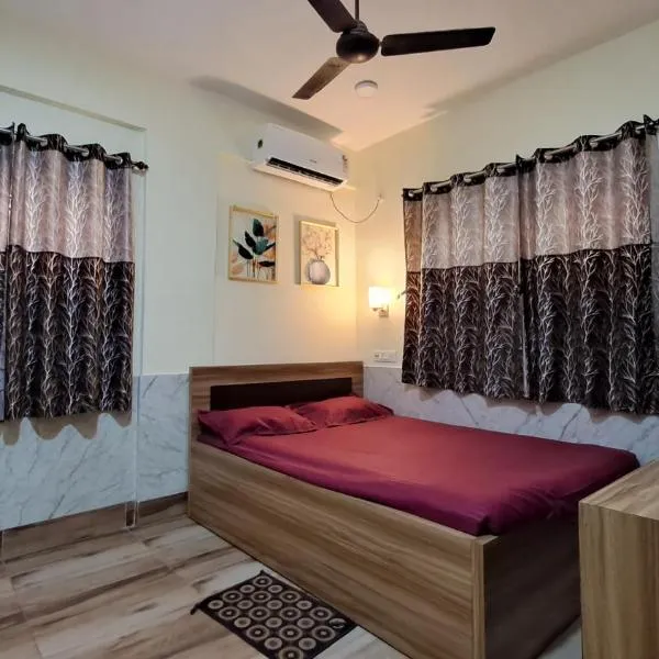 Laxmi Niwas, Salt Lake, Kolkata, 10mins from Sector 5, hotel en Calcuta