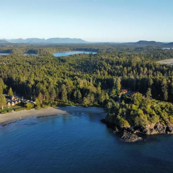 Ocean Village Resort, hotel in Tofino