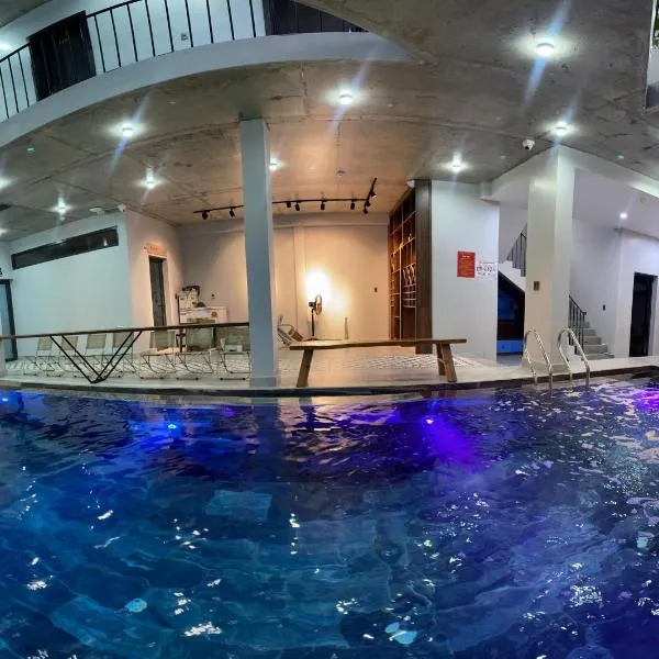 Celia Boutique Hotel, hotel v destinaci Phong Nha