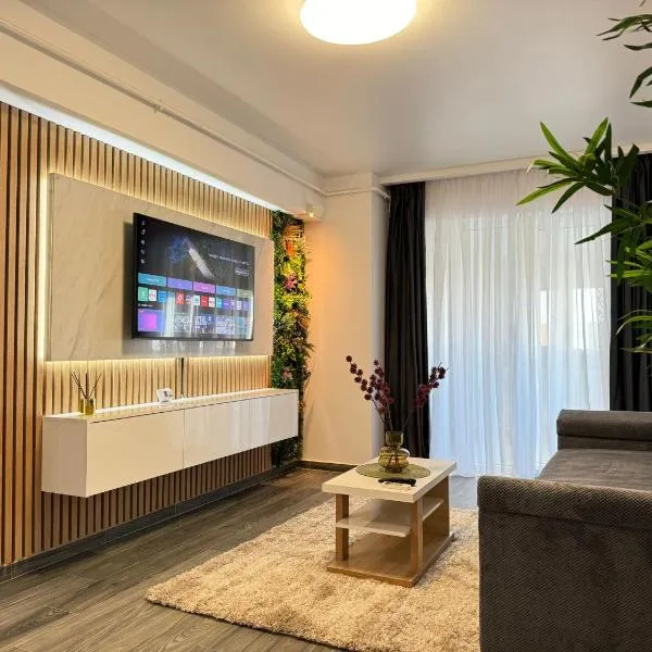 Luxury Glam Apartments Central Adress Bucuresti with Parking, hotel in Bucharest