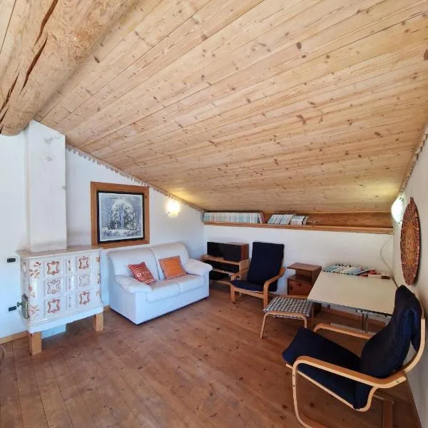 Attico in Centro: Relax&Comfort, hotel v destinaci Baselga di Pinè