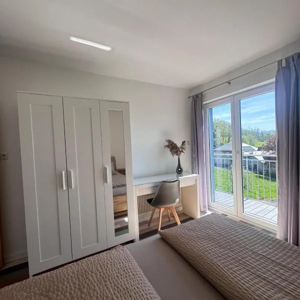 Ferienwohnung Lara, hotel v destinaci Tiefgraben