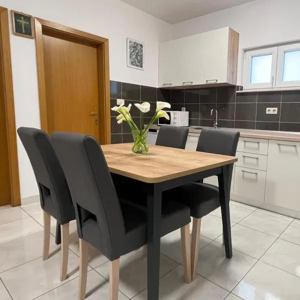 Apartman Krstičević, hotel in Metković