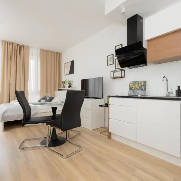 Sarmacka 27 studio 2 - Medicover/Paley, hotel in Warsaw