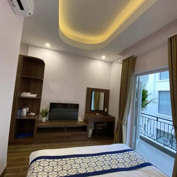Vân Dương hotel، فندق في Kon Von Kla