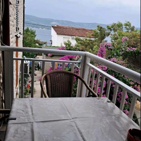 Kod Mare, hotel v Trogiru