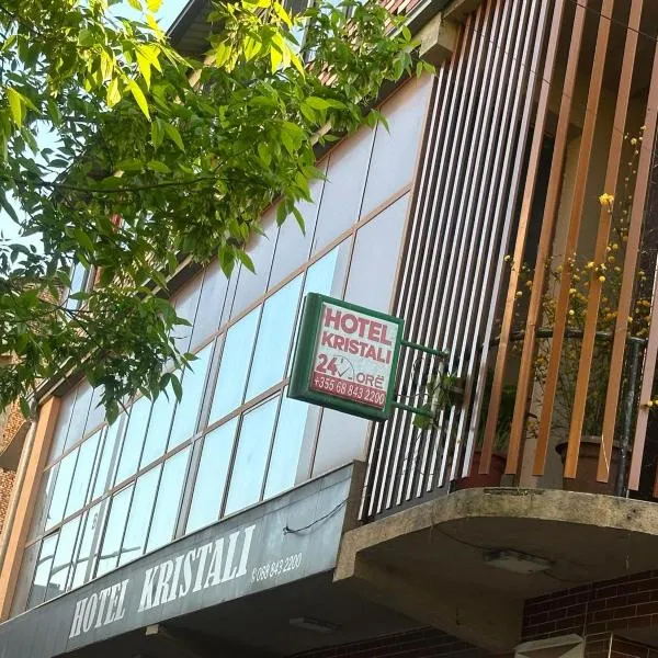 Hotel Kristali，位于Peshkopi的酒店