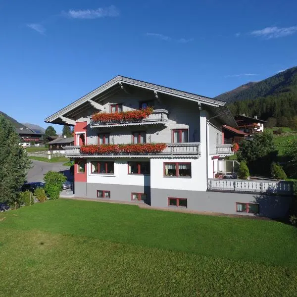Hotel Garni Burger, hotel in Sankt Jakob in Defereggen