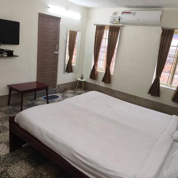 CM Residency, hotel a Salem