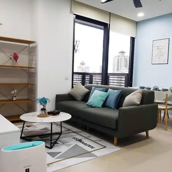 Mont Kiara Main Street Walking Distance Sunway 163 2 Bedroom Balcony 2-4Pax, hotel in Kuala Lumpur
