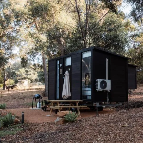 Djindarup Retreat 3 by Tiny Away, ξενοδοχείο σε Margaret River Town