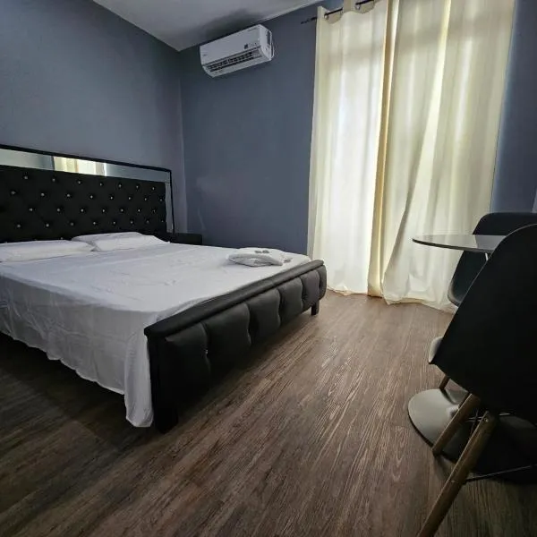 Hotel Residencial La Malvarrosa, hótel í Panamaborg