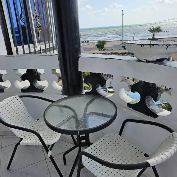 Brise de mer L'écume, hotel v destinaci La Plaine