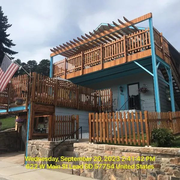 West Main Lodge, 2 Bedrooom, hôtel à Lead