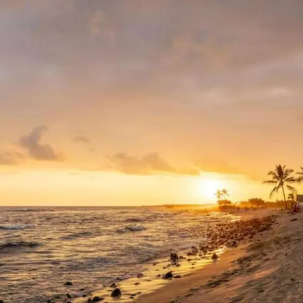 UNIT C - Sandy Toes Getaway in Kona, מלון בקאילואה-קונה