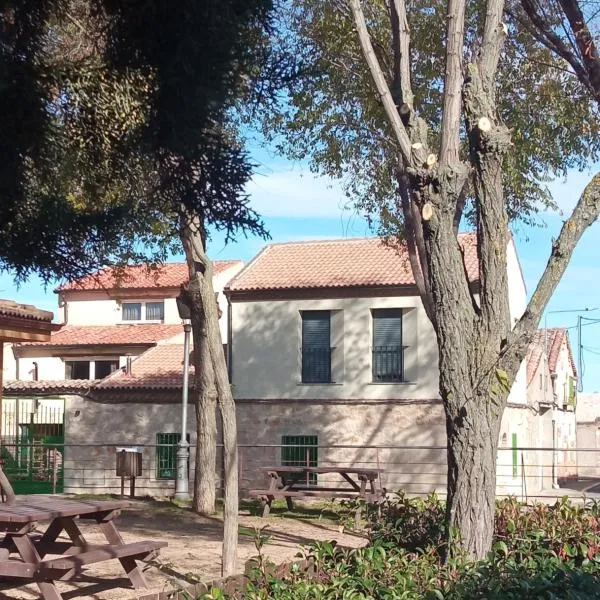 Casa Rural - De Brevas a Higos, Hotel in Espirdo