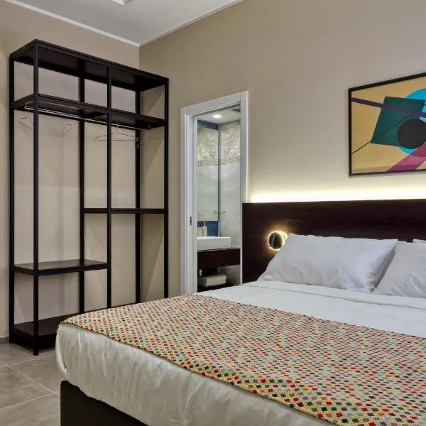 Palm Suites, hotel v Neapoli